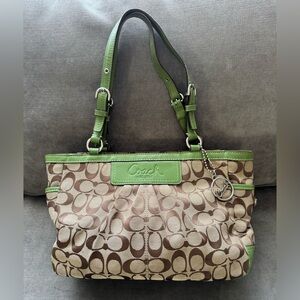 Coach Green and Tan Signature Pleated Gallery Tote Shoulder Bag F14281 EC